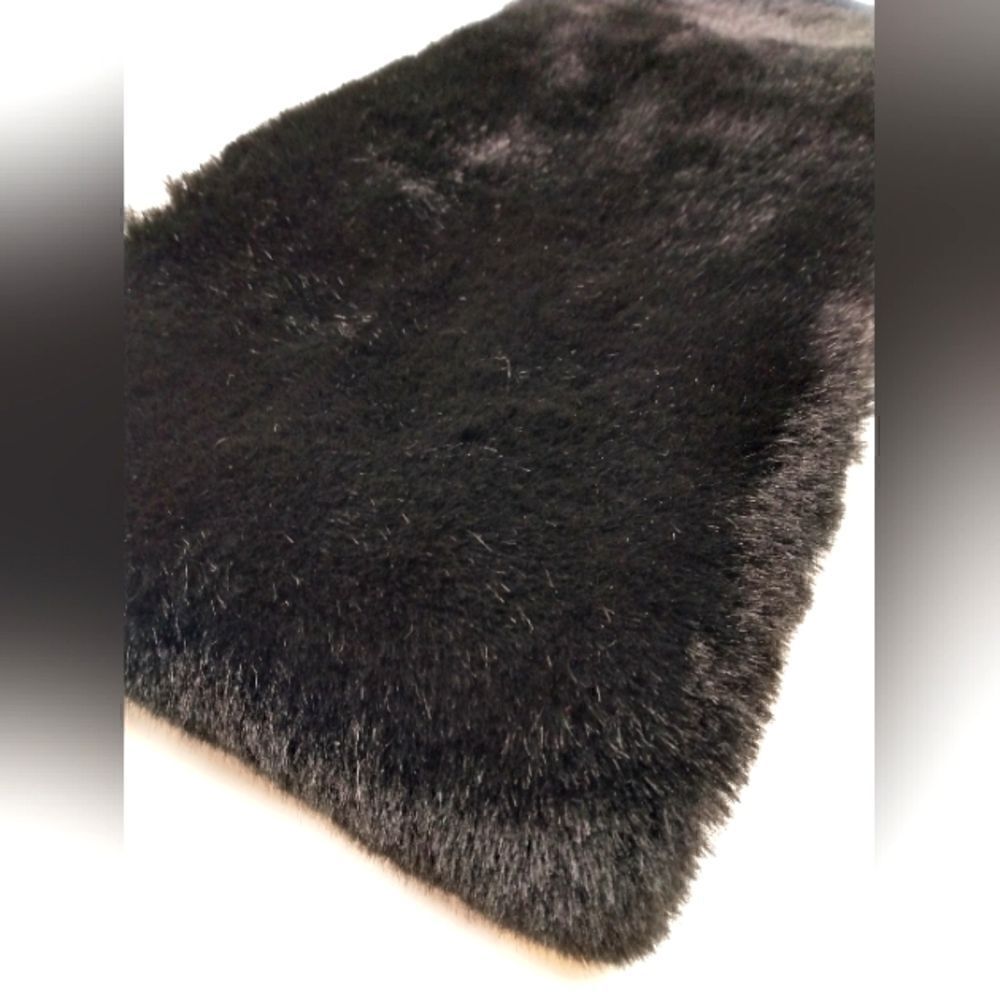 Faux Mink Fur Infinity Scarf. O/S Winter Max Studio - Picture 7 of 7